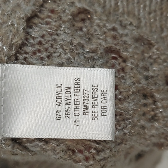 Winter dress with long sleeves - Picture 4 of 6